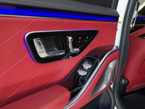 Used 2022 Mercedes-Benz S 580 4MATIC Sedan image 24