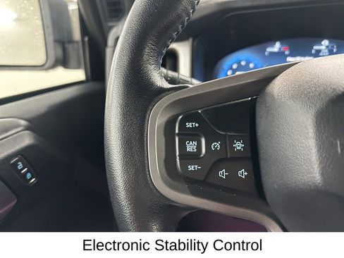 Used 2025 Ford Bronco Outer Banks AWD/4WD image 35