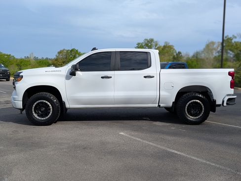 Used 2023 Chevrolet Silverado 1500 Custom RWD image 6