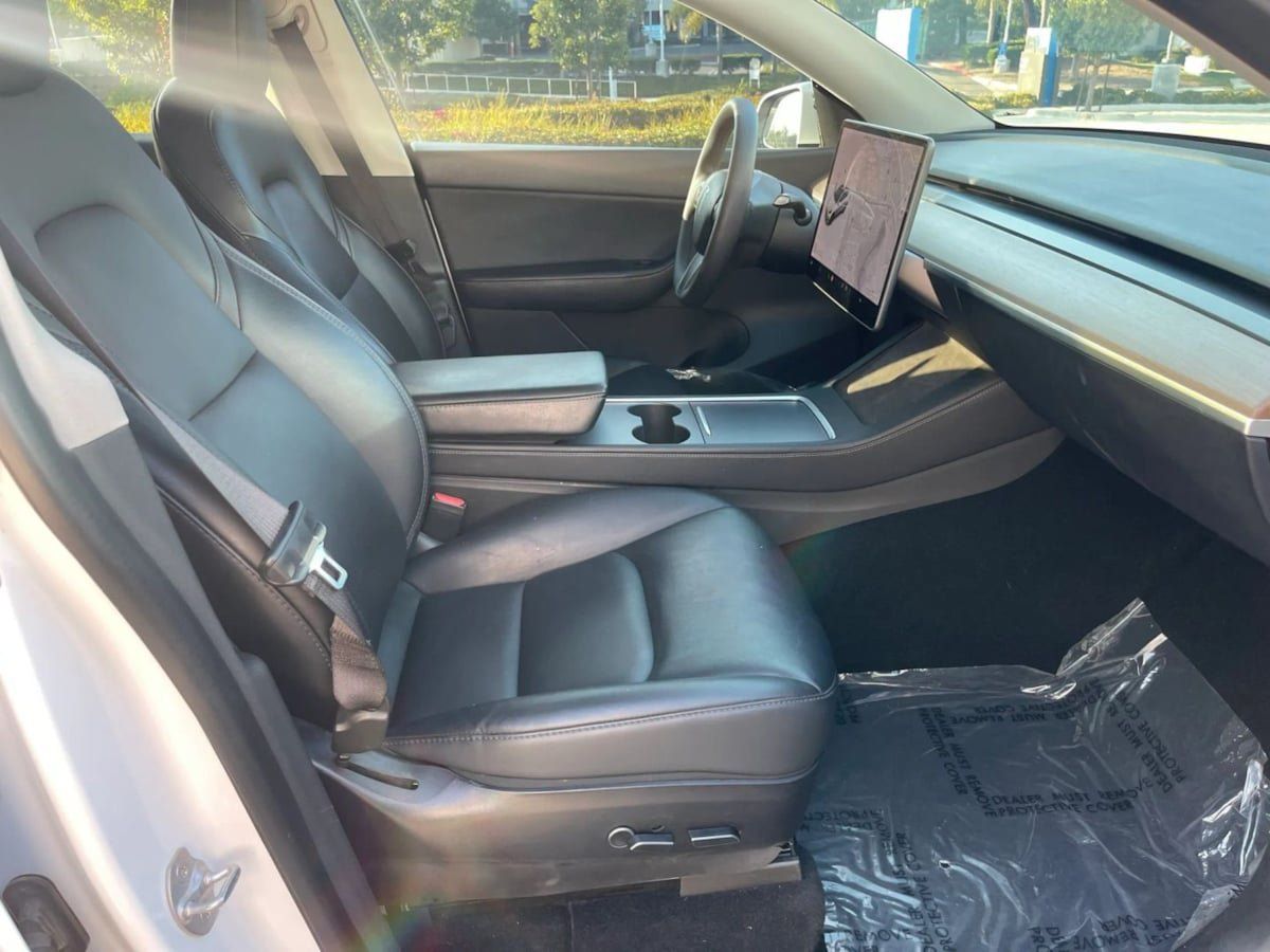 Used 2023 Tesla Model Y Long Range AWD/4WD image 14