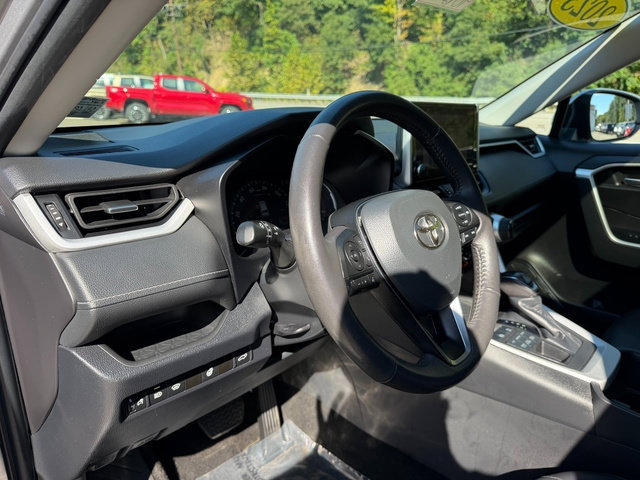 Certified 2023 Toyota RAV4 XLE Premium AWD/4WD image 14