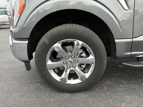 Used 2022 Ford F150 XLT w/ Equipment Group 302A High AWD/4WD image 13