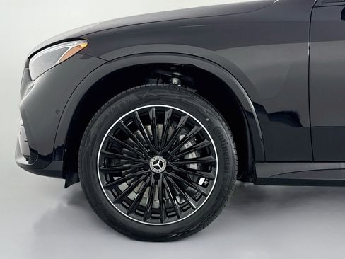 Certified 2026 Mercedes-Benz GLC 300 4MATIC image 11