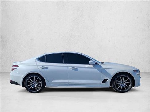 Used 2023 Genesis G70 2.0T RWD image 4