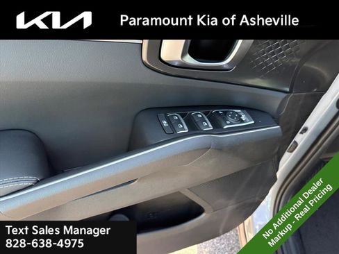 New 2026 Kia Sorento S FWD image 25