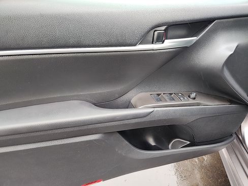 Certified 2024 Toyota Camry SE w/ Convenience Package image 10