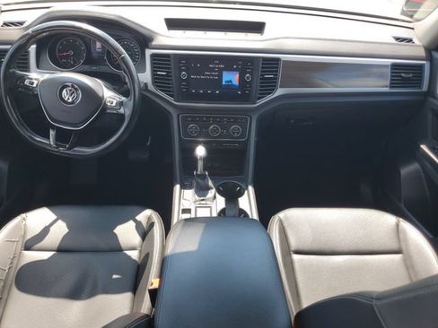 Used 2019 Volkswagen Atlas SE FWD image 12