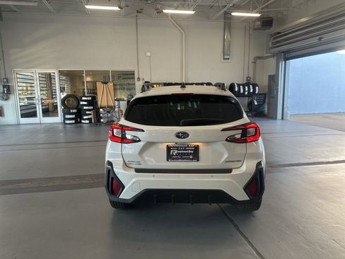 Used 2024 Subaru Crosstrek 2.5i Limited image 4