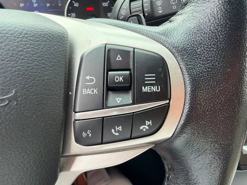 Used 2021 Ford Explorer Limited w/ Hybrid Equipment Group 310A RWD image 13