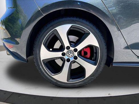 Used 2017 Volkswagen GTI Autobahn FWD image 35