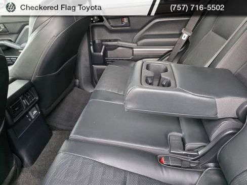 Used 2025 Toyota 4Runner TRD Sport Premium image 40