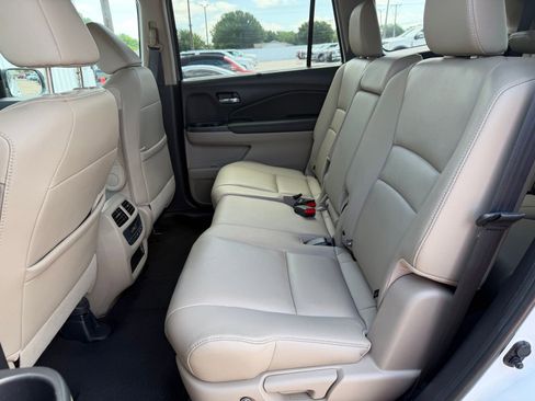 Used 2020 Honda Pilot EX-L image 22