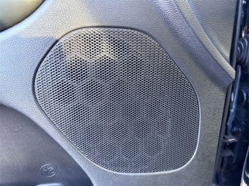 Used 2019 Jeep Grand Cherokee Laredo w/ 18" Wheel & 8.4" Radio Group image 14