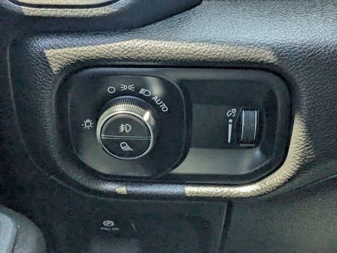 Used 2025 RAM 1500 Tradesman RWD image 20