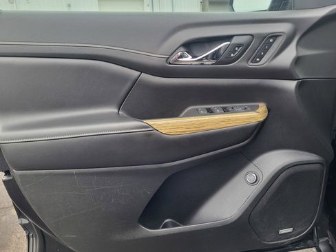 Used 2019 GMC Acadia Denali w/ LPO, Floor Liner Package image 29