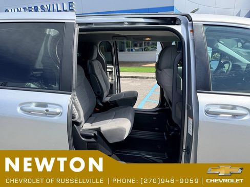 Used 2022 Toyota Sienna LE FWD image 18