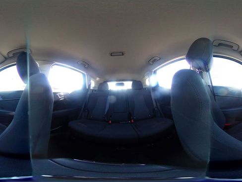 Used 2025 Kia Sportage LX image 41