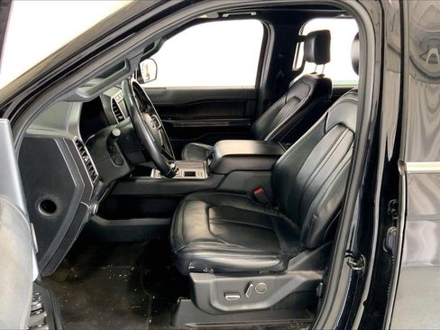 Used 2019 Ford Expedition Limited w/ Texas Edition Package RWD image 15