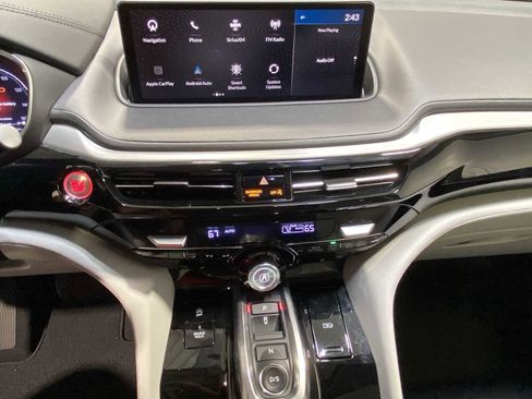 Used 2023 Acura MDX SH-AWD w/ Technology Package image 16