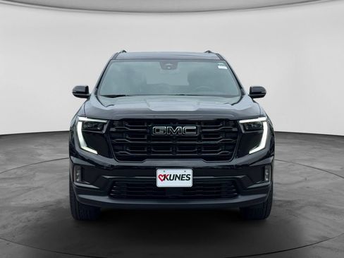 Used 2025 GMC Acadia Elevation w/ Elevation Premium Package AWD/4WD image 2