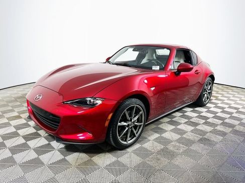 Used 2021 MAZDA MX-5 Miata RF Grand Touring RWD image 7