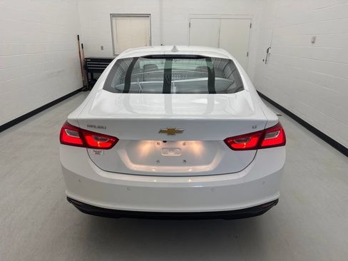 Used 2024 Chevrolet Malibu LT FWD image 5