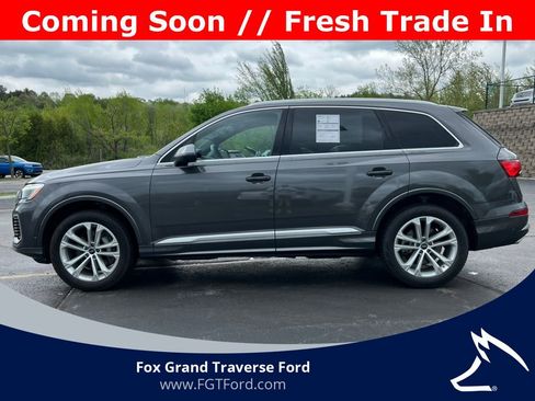 Used 2025 Audi Q7 3.0T Premium Plus AWD/4WD image 41