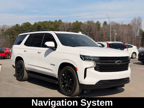 Used 2022 Chevrolet Tahoe RST w/ Luxury Package image 3
