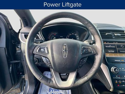 Used 2019 Lincoln MKC Premiere image 13