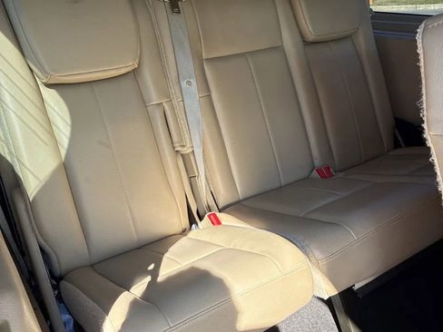 Used 2017 Ford Expedition EL Limited image 16