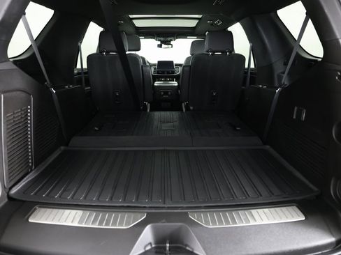 Used 2023 Chevrolet Tahoe Z71 image 14