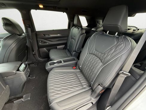 Certified 2026 INFINITI QX60 Autograph w/ Dark Cargo Package AWD/4WD image 13