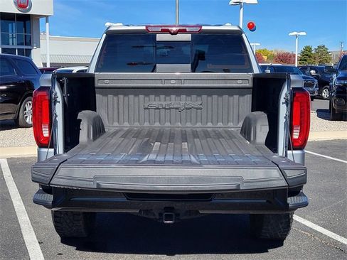 Used 2024 GMC Sierra 1500 AT4X image 28