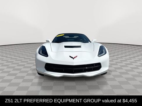 Used 2017 Chevrolet Corvette Stingray Convertible RWD image 5