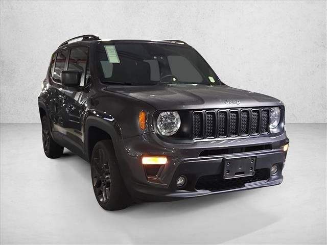 Used 2021 Jeep Renegade Latitude AWD/4WD image 3