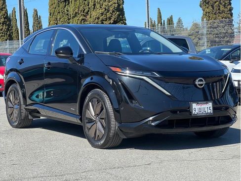 Used 2023 Nissan Ariya FWD image 3