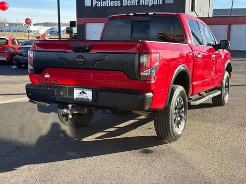 Used 2021 Nissan Titan PRO-4X w/ Pro-4x Convenience Package image 7