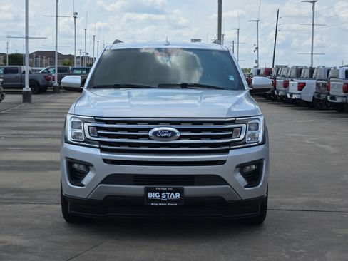 Used 2019 Ford Expedition XLT w/ Equipment Group 202A RWD image 7