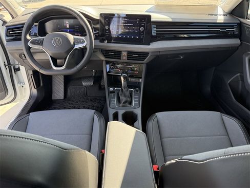 New 2026 Volkswagen Jetta SE image 26