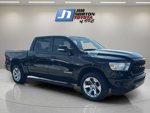 Used 2022 RAM 1500 Big Horn AWD/4WD image 3