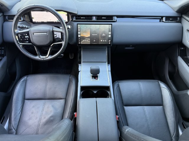 Used 2025 Land Rover Range Rover Velar Dynamic SE AWD/4WD image 10