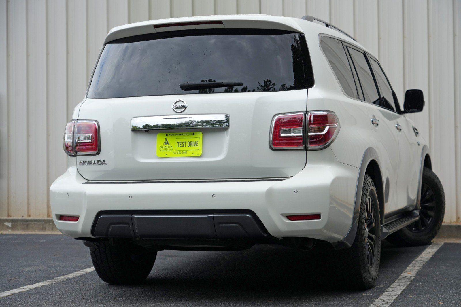 Used 2019 Nissan Armada SV w/ Driver Package RWD image 4