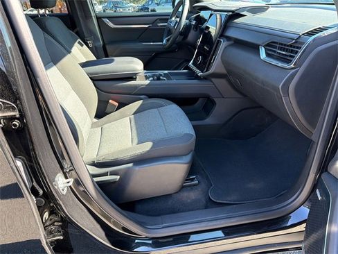 Certified 2025 GMC Acadia Elevation image 13