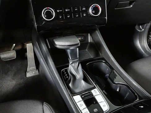 Used 2022 Hyundai Tucson SEL w/ Cargo Package FWD image 16