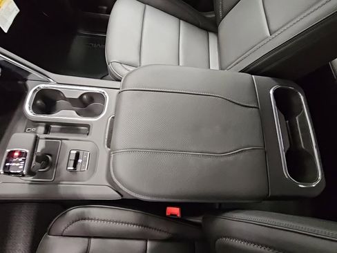 New 2026 GMC Sierra 1500 Denali w/ Denali Reserve Package image 21