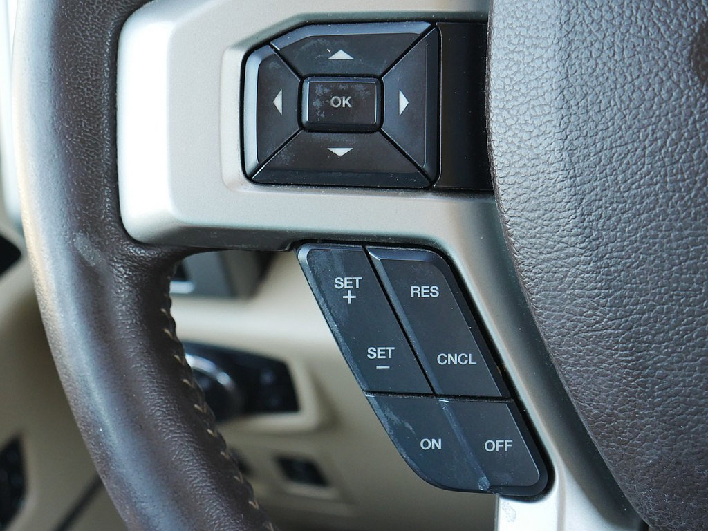 Used 2018 Ford F150 Lariat w/ Equipment Group 502A Luxury AWD/4WD image 34