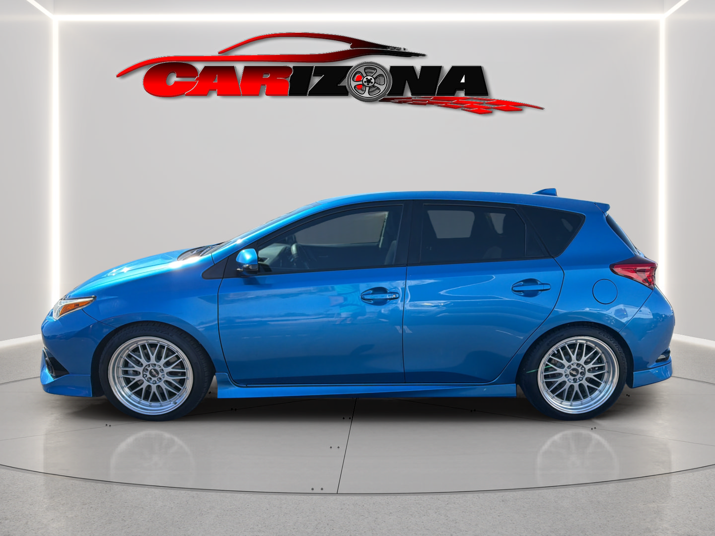 Used 2017 Toyota Corolla iM w/ Carpet Mat Package FWD image 10