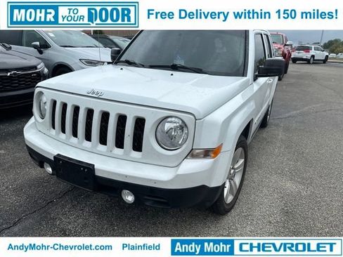Used 2016 Jeep Patriot Latitude FWD image 4