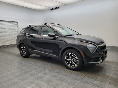 Used 2023 Kia Sportage EX image 11