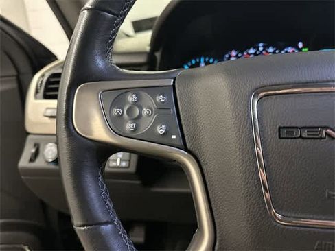 Used 2020 GMC Yukon Denali w/ Open Road Package image 9